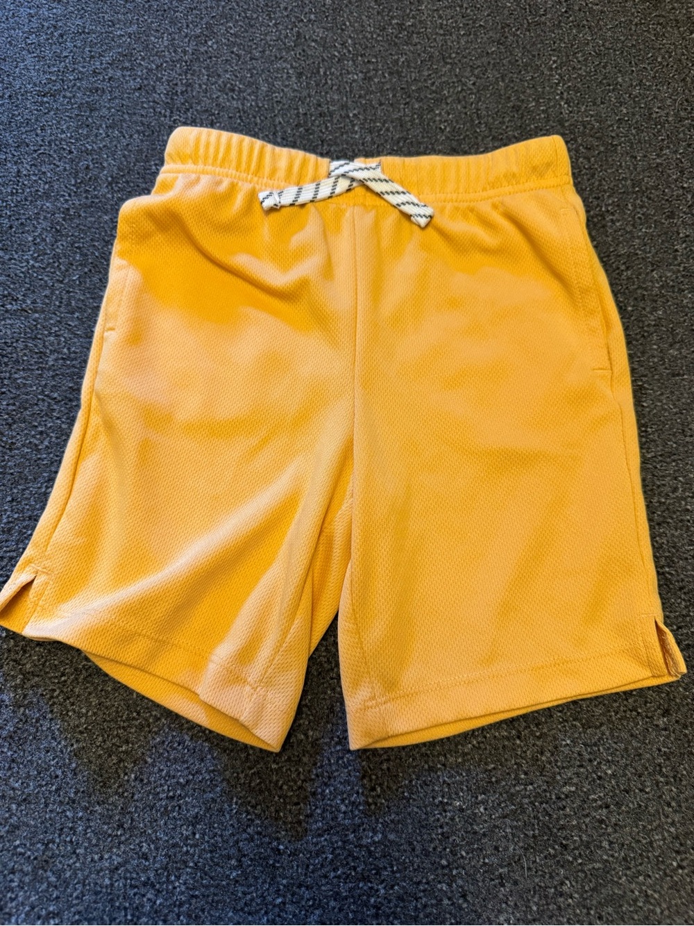 Old Navy Active Boys Shorts 4T Mustard Yellow Breathable Mesh Athletic